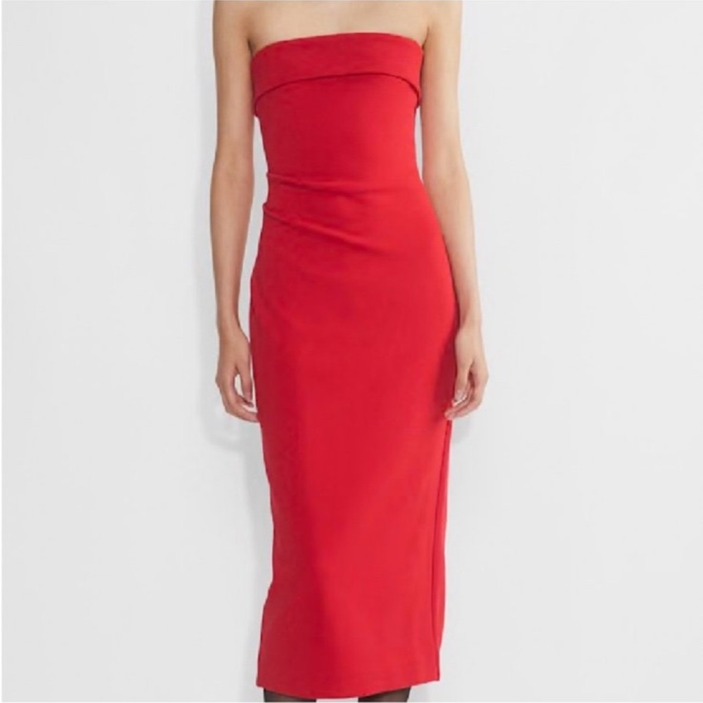 Elegant Red Strapless Dress